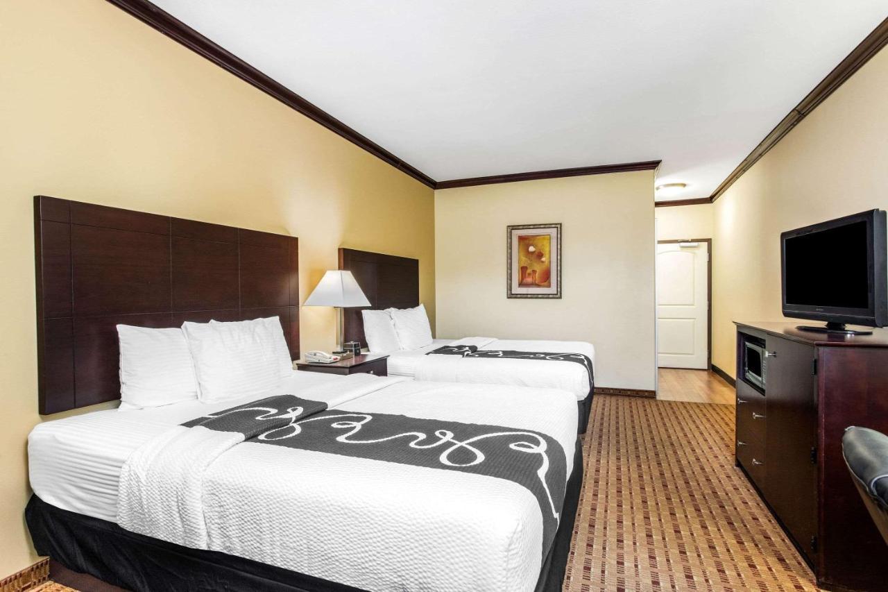 Hotel La Quinta By Wyndham 3*